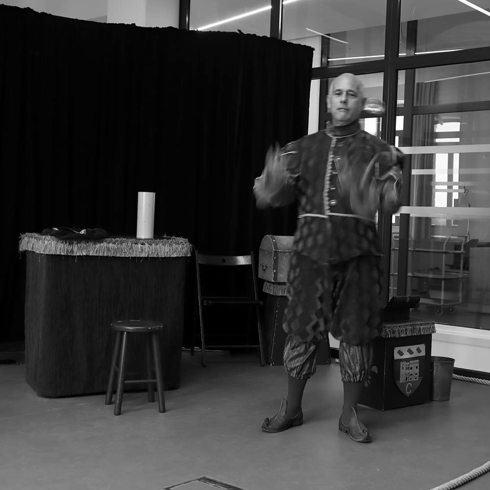 Spectacle l'Elixir crestois à la médiathèque Latour-Maubourg