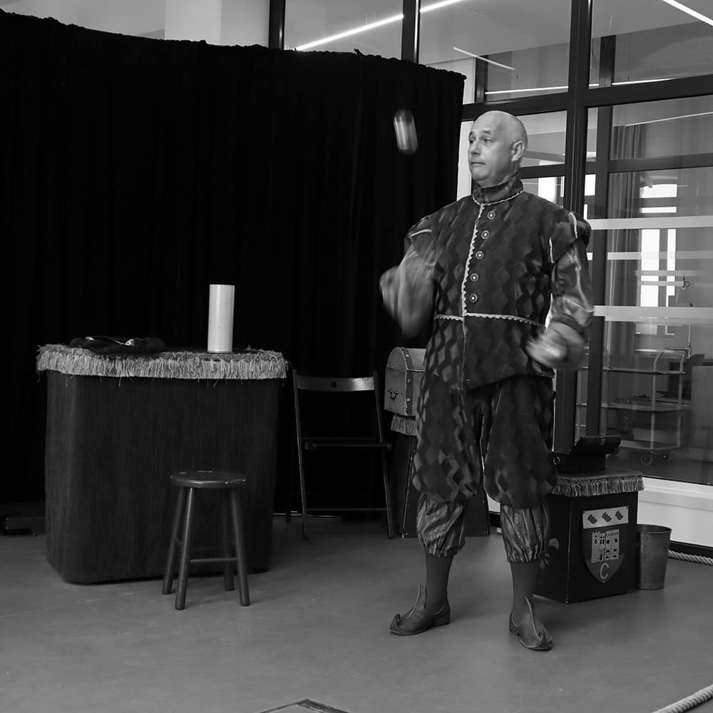 Spectacle l'Elixir crestois à la médiathèque Latour-Maubourg