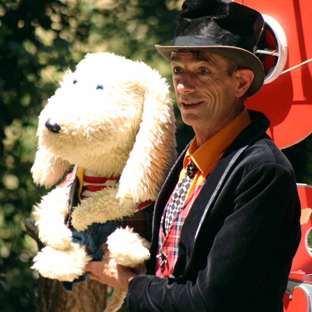 Cédric Flahaut dans "Drôle d'oiseau"