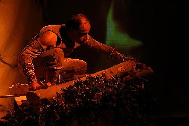 Spectacle autour de la grotte Chauvet proposé par la compagnie Zinzoline de Saint-Péray (07) - Ardèche