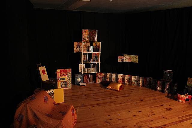 Spectacle de la compagnie Zinzoline autour de la lecture - Histoires sans parole