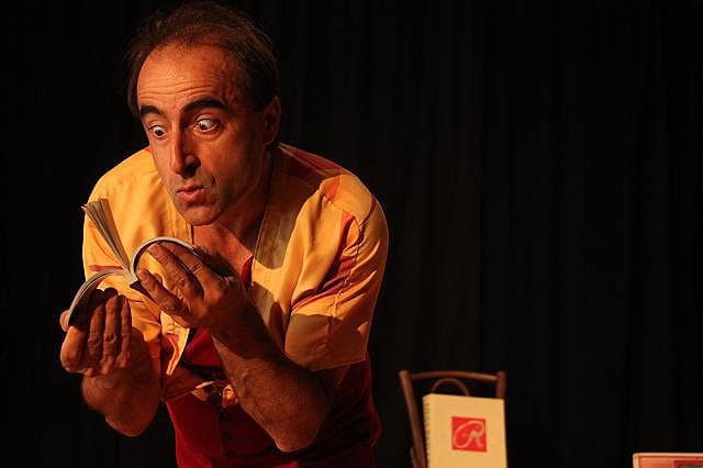 Spectacle de la compagnie Zinzoline autour de la lecture - Histoires sans parole