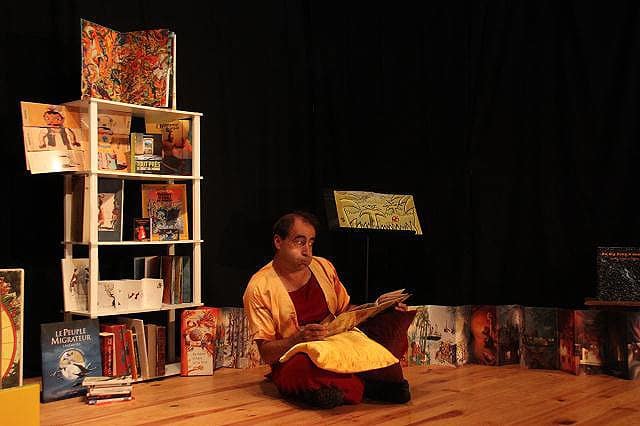 Spectacle de la compagnie Zinzoline autour de la lecture - Histoires sans parole