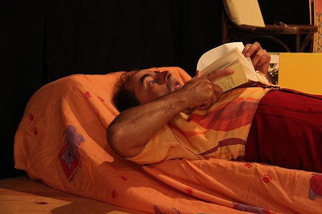 Spectacle de la compagnie Zinzoline autour de la lecture - Histoires sans parole