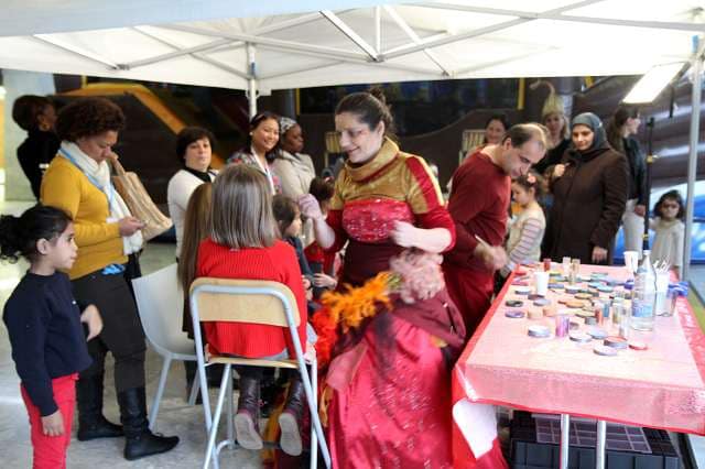 Intervention de la compagnie Zinzoline à l'OMS (Organisation mondiale de la santé) à Genève