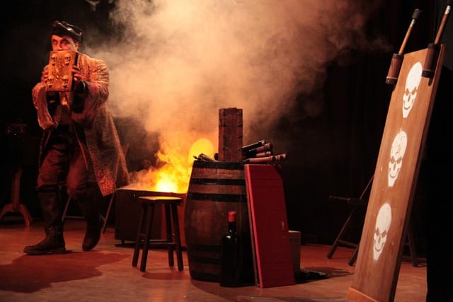 Les Frères de la côte, spectacle de la compagnie Zinzoline et d'Absolu théâtre, représentation du 13/02/2015 à la Cacharde