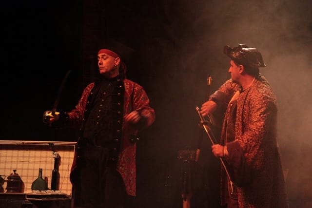 Les Frères de la côte, spectacle de la compagnie Zinzoline et d'Absolu théâtre, représentation du 13/02/2015 à la Cacharde