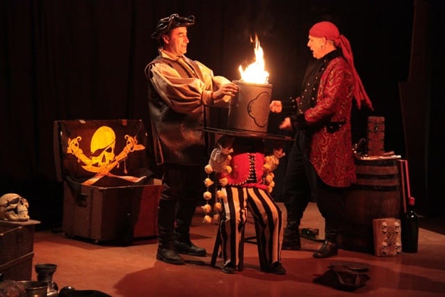 Les Frères de la côte, spectacle de la compagnie Zinzoline et d'Absolu théâtre, représentation du 13/02/2015 à la Cacharde