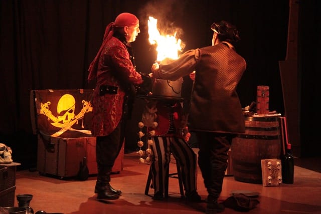 Les Frères de la côte, spectacle de la compagnie Zinzoline et d'Absolu théâtre, représentation du 13/02/2015 à la Cacharde