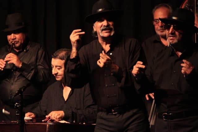 Concert de Urs Karpatz à la Cacharde à Saint-Péray