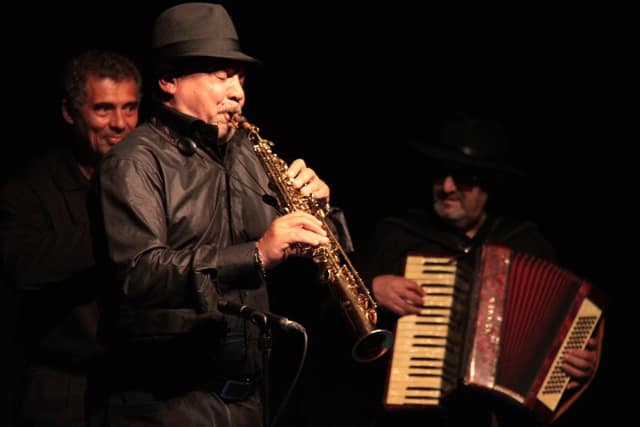 Concert de Urs Karpatz à la Cacharde à Saint-Péray