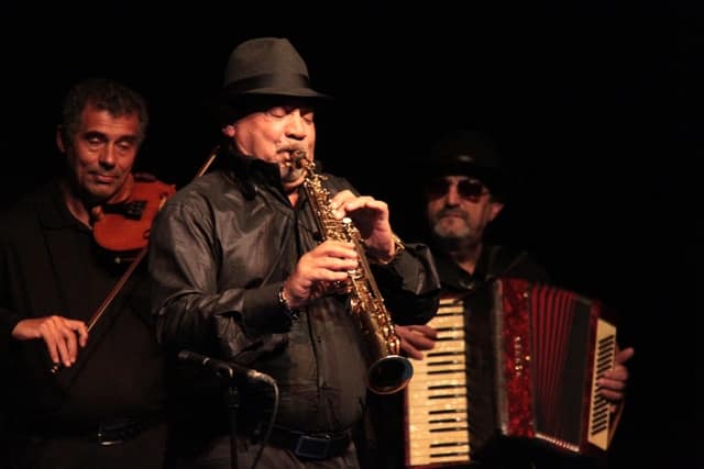 Concert de Urs Karpatz à la Cacharde à Saint-Péray